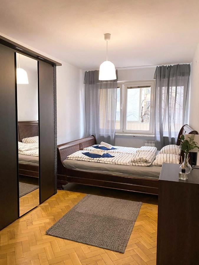 Twarda 66 Pokoje W Centrum Warszawy Varşovia Exterior foto