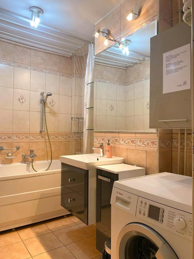 Twarda 66 Pokoje W Centrum Warszawy Varşovia Exterior foto